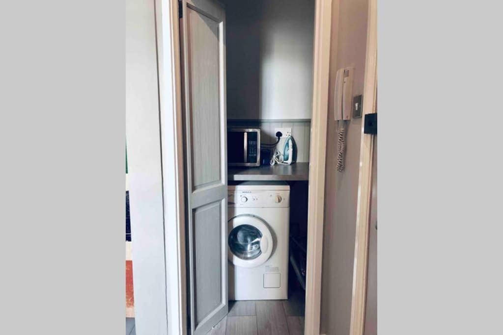 Seaside Escape - Gorgeous 2 Bed Apartment In St-Leonards-On-Sea Hastings Extérieur photo